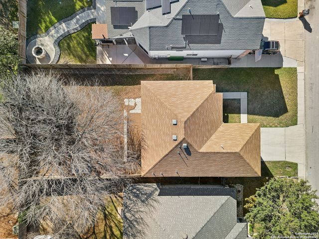 422 Benetton Drive, San Antonio, TX 78253