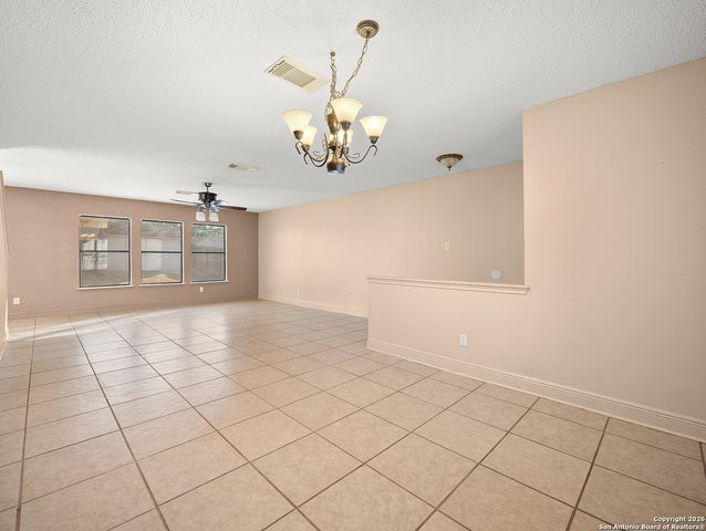 422 Benetton Drive, San Antonio, TX 78253