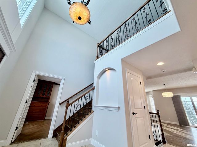 6514 W Willow Oak Court, Edwards, IL 61528