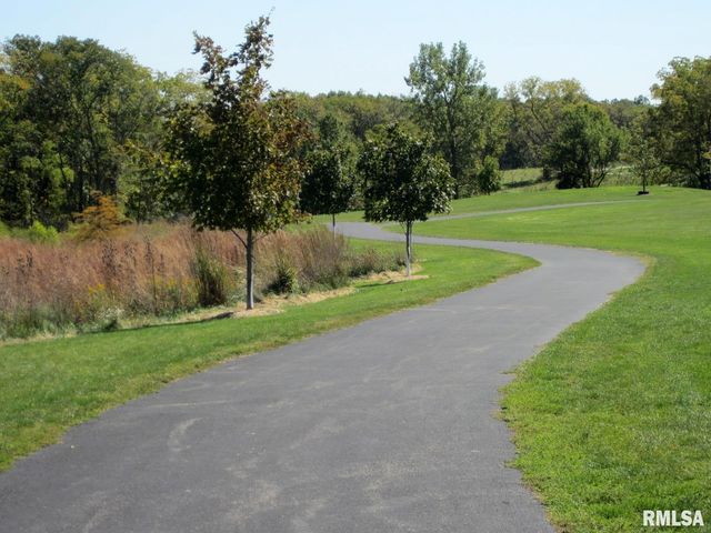 6514 W Willow Oak Court, Edwards, IL 61528