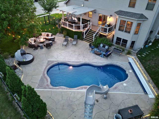 6514 W Willow Oak Court, Edwards, IL 61528