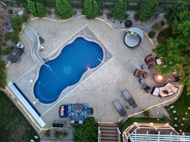 6514 W Willow Oak Court, Edwards, IL 61528