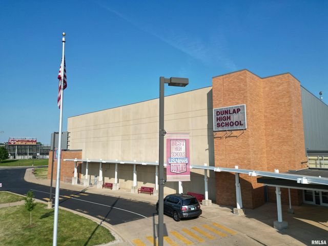 6514 W Willow Oak Court, Edwards, IL 61528