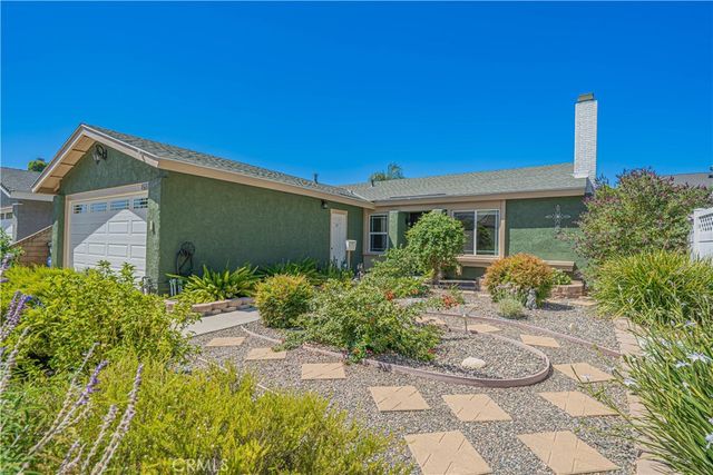 25349 Via Telino, Valencia, CA 91355