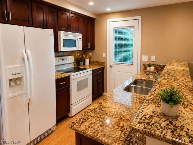 6444 Schaaf Drive, Brook Park, OH 44142