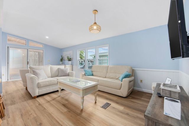 1732 East Lake Dr., Surfside Beach, SC 29575
