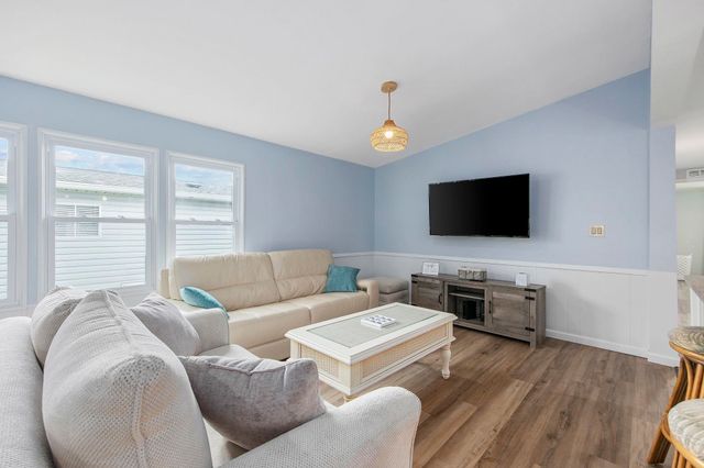 1732 East Lake Dr., Surfside Beach, SC 29575