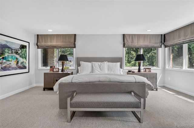 1425 Clarendon Road, Bloomfield Hills, MI 48302