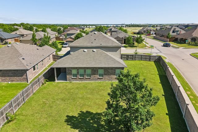 424 Eureka Court, Burleson, TX 76028