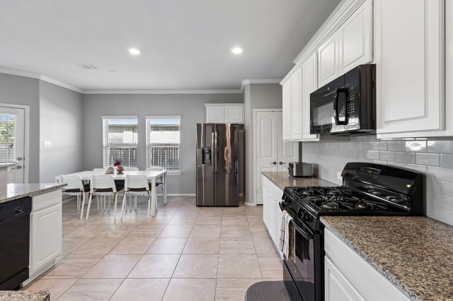 424 Eureka Court, Burleson, TX 76028