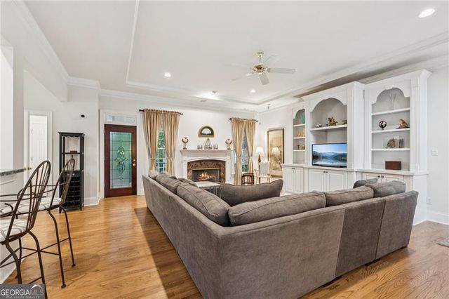 992 Wescott Lane, Atlanta, GA 30319