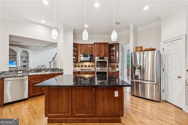 992 Wescott Lane, Atlanta, GA 30319