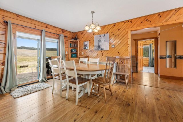W27641 Whistlers Pass ROAD, Trempealeau, WI 54661