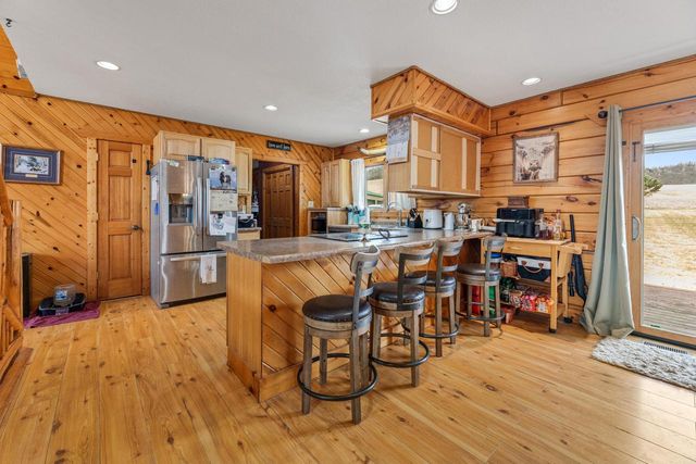 W27641 Whistlers Pass ROAD, Trempealeau, WI 54661
