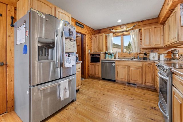 W27641 Whistlers Pass ROAD, Trempealeau, WI 54661