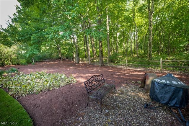 1431 Springhaven Circle NE, Massillon, OH 44646