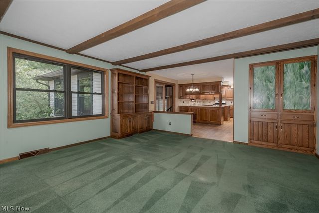 1431 Springhaven Circle NE, Massillon, OH 44646
