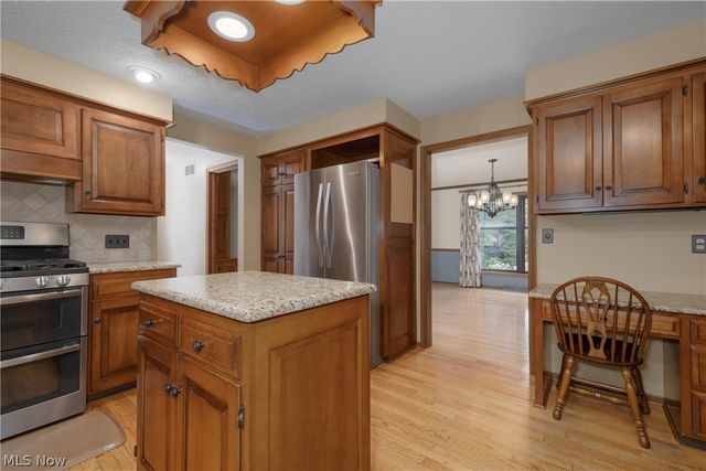 1431 Springhaven Circle NE, Massillon, OH 44646