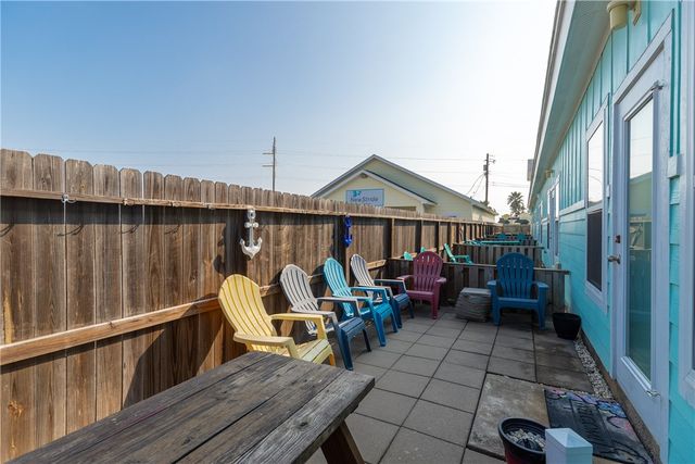 15104 Dory Dr, Corpus Christi, TX 78418