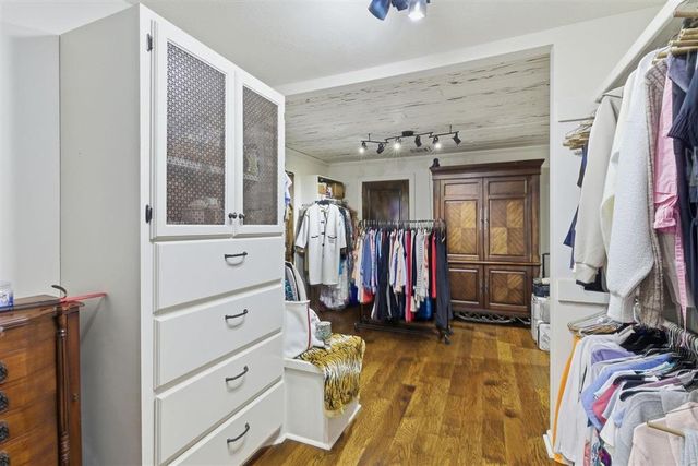 125 Highway 165, Iowa, LA 70647