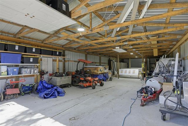 125 Highway 165, Iowa, LA 70647