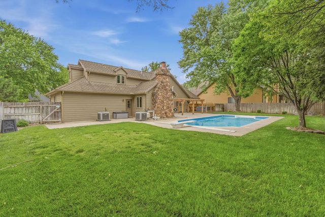 1659 S Tamarisk Dr, Wichita, KS 67230