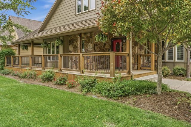1659 S Tamarisk Dr, Wichita, KS 67230