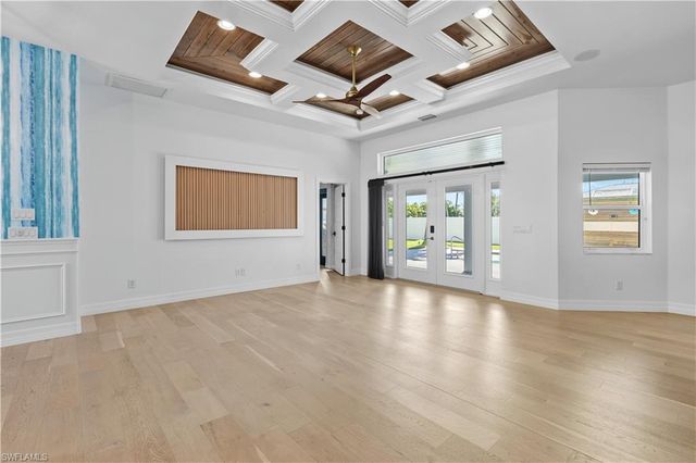 2415 W Price BLVD, North Port, FL 34286