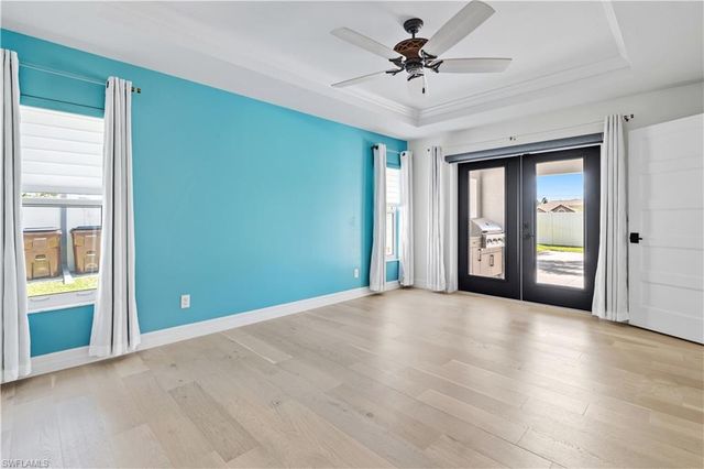 2415 W Price BLVD, North Port, FL 34286