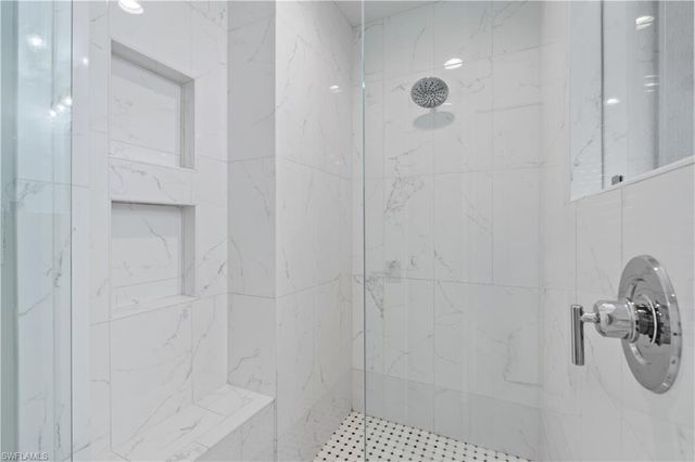 2415 W Price BLVD, North Port, FL 34286