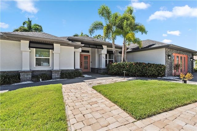 2415 W Price BLVD, North Port, FL 34286