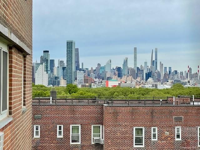 39-65 52nd Street 7E, Woodside, NY 11377
