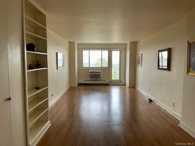 39-65 52nd Street 7E, Woodside, NY 11377