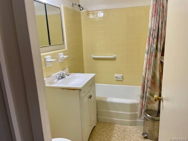 39-65 52nd Street 7E, Woodside, NY 11377