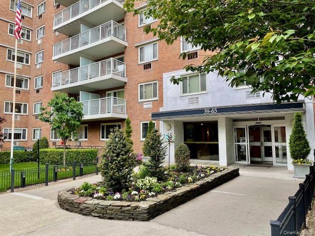 39-65 52nd Street 7E, Woodside, NY 11377