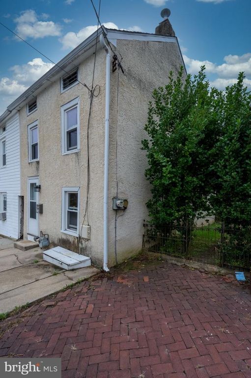 218 ANN ST, PHOENIXVILLE, PA 19460 — photo 3