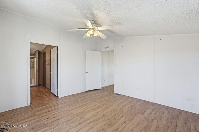 41080 E Crystal Visions Road, Marana, AZ 85658