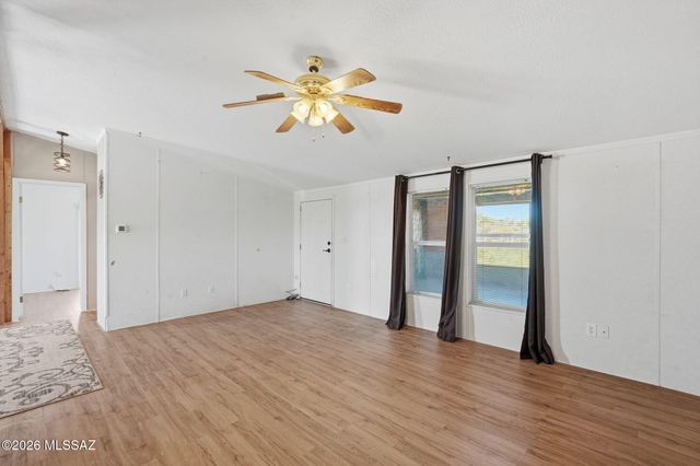 41080 E Crystal Visions Road, Marana, AZ 85658