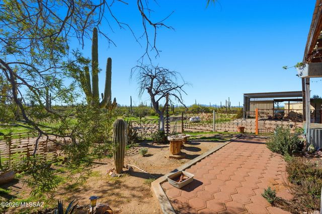 41080 E Crystal Visions Road, Marana, AZ 85658