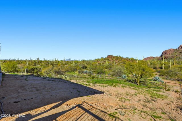 41080 E Crystal Visions Road, Marana, AZ 85658