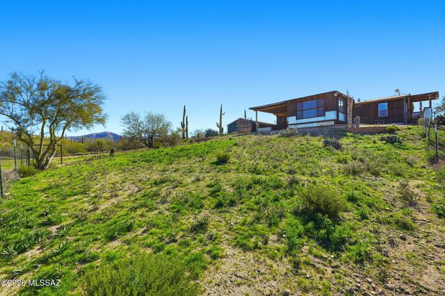 41080 E Crystal Visions Road, Marana, AZ 85658