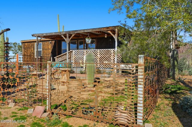 41080 E Crystal Visions Road, Marana, AZ 85658
