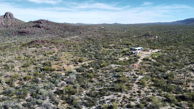 41080 E Crystal Visions Road, Marana, AZ 85658