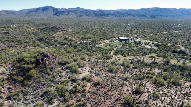 41080 E Crystal Visions Road, Marana, AZ 85658