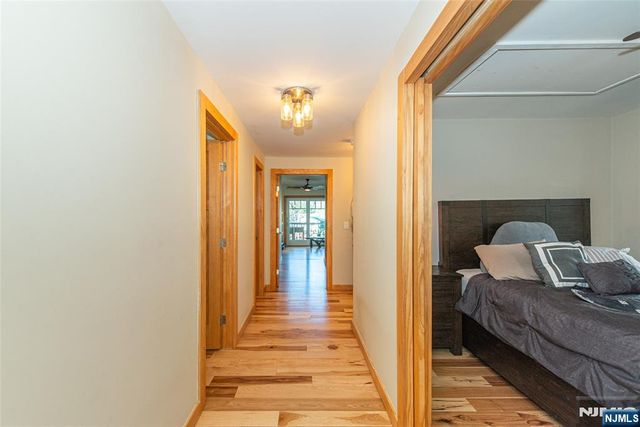 393 Lakeview Avenue, Ringwood, NJ 07456