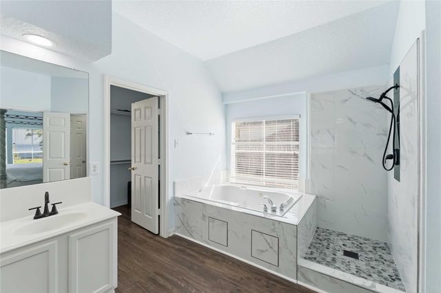 13103 Mossy Bark Lane, Houston, TX 77041