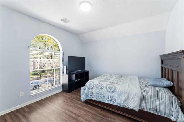 13103 Mossy Bark Lane, Houston, TX 77041