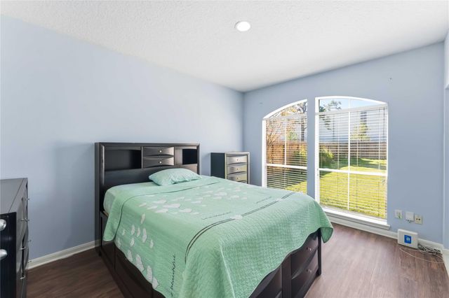 13103 Mossy Bark Lane, Houston, TX 77041