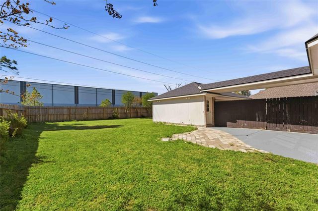 13103 Mossy Bark Lane, Houston, TX 77041