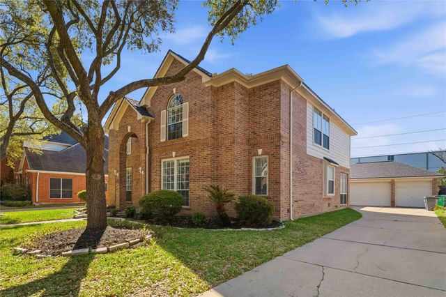 13103 Mossy Bark Lane, Houston, TX 77041